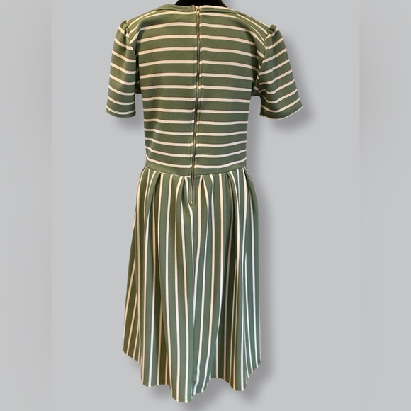 Green Striped Dress with Pockets - Picture 3 of 5